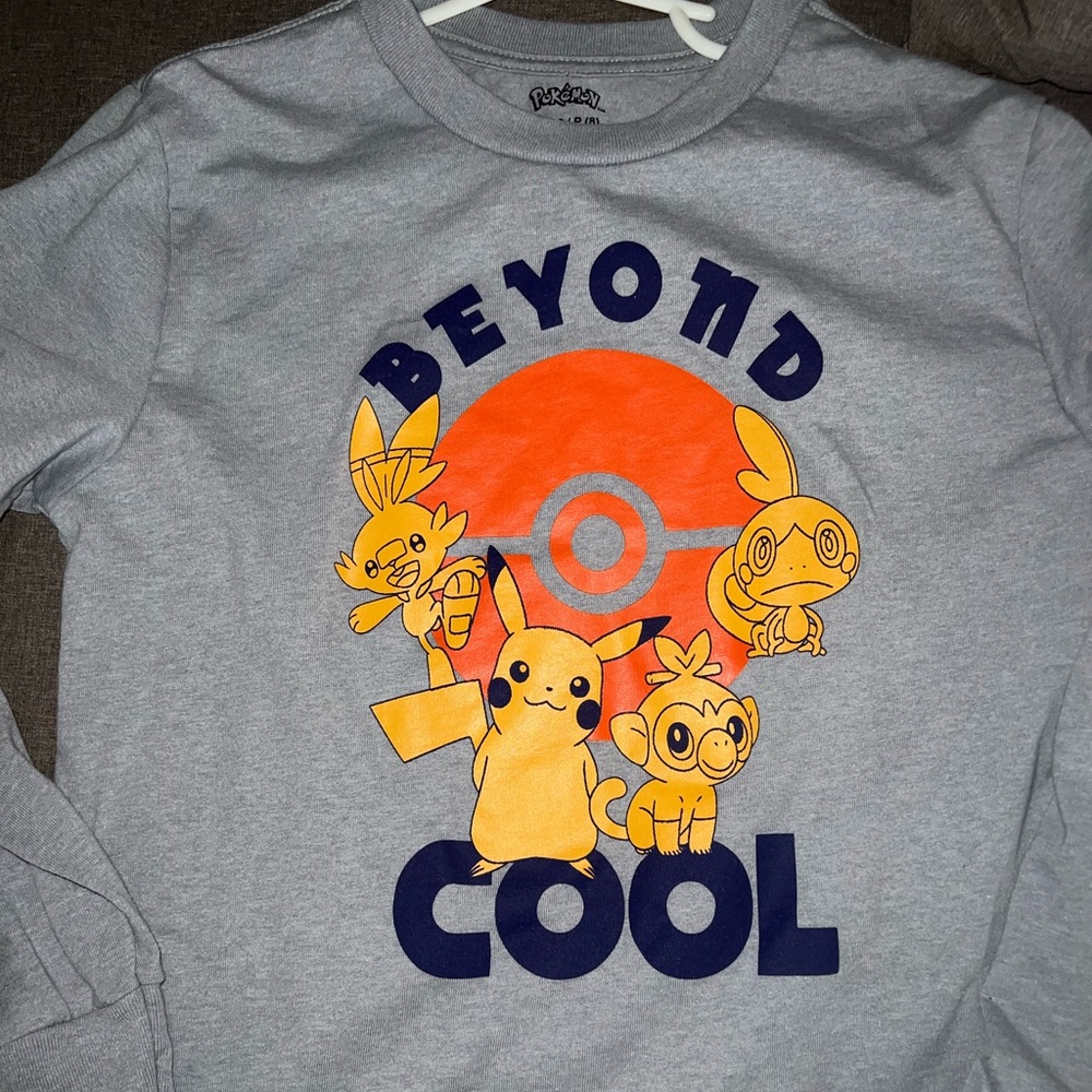 Long sleeve Pokémon shirt